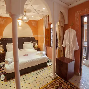 Риад Dar Ikalimo Marrakech, Марракеш